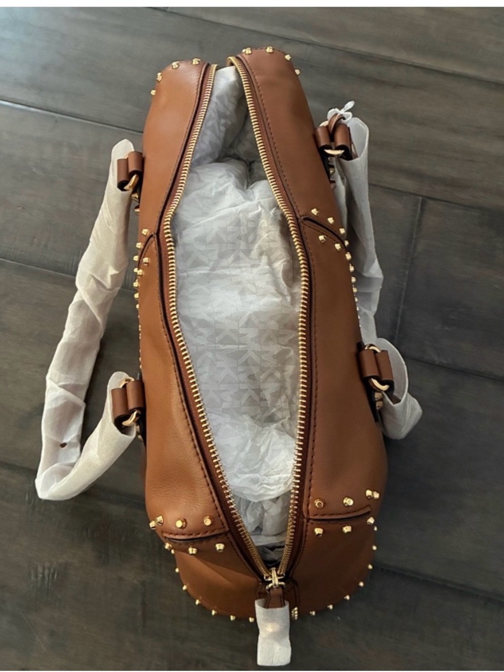 Michael Kors Astor Re-Edition Studded Shoulder Bag - Picture 9 of 16